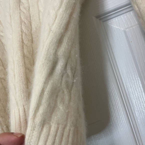 Lauren Ralph Lauren White 💯 Cashmere Cable Knit Sweater P/M - Picture 9 of 12